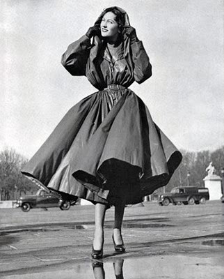 balenciaga_1950raincoat
