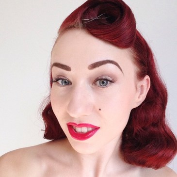 In this photo I have no eyeliner or mascara on, just my lash extensions! 